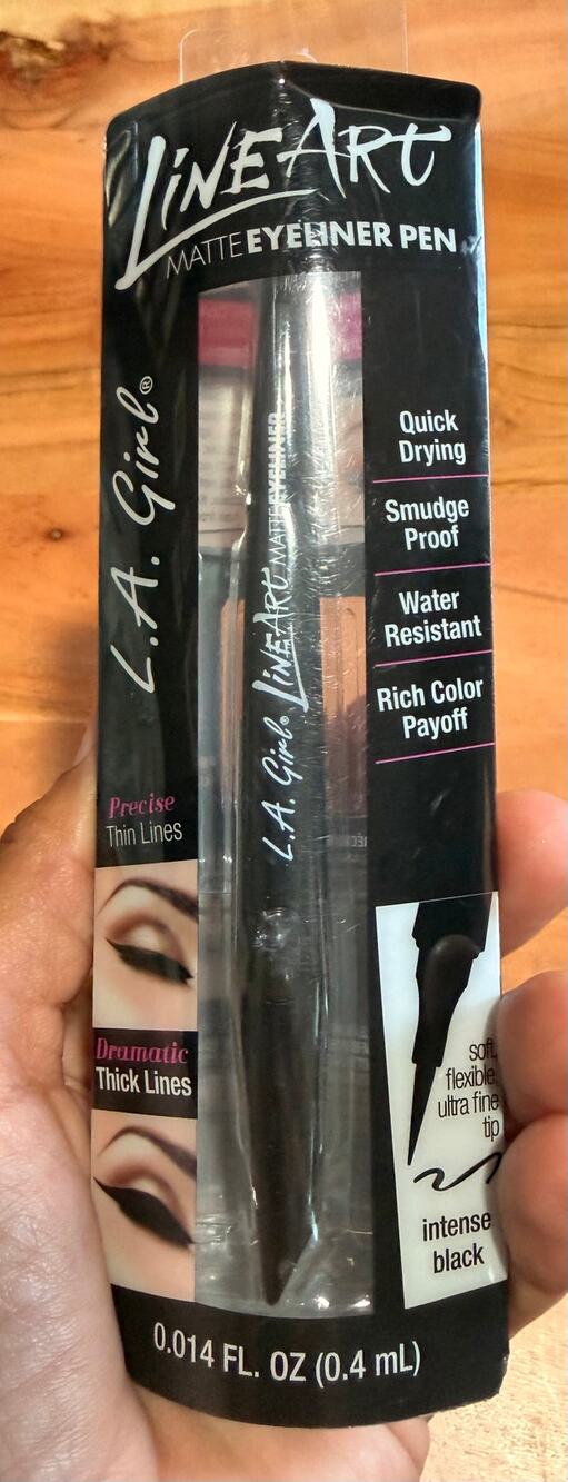 L.A. Girl Line Art Matte Eyeliner Pen Intense Black GLE712 New Sealed